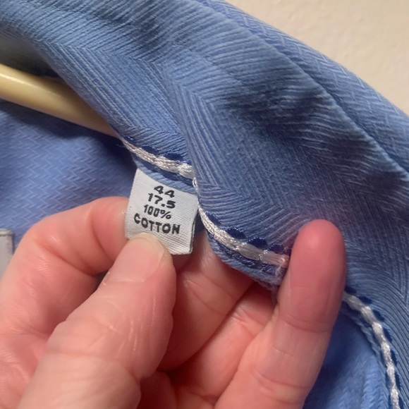 Robert Graham Dress Shirt - Picture 6 of 9